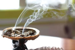 毎日行いたい浄化は、ホワイトセージ（Japanese White Sage cure）（セイジ・seiji・ヤクヨウサルビア・ハーブ・Salvia）による浄化（パワーストーン天然石ブレスレット）